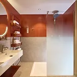 - Handwritten Collection Hotel 4*