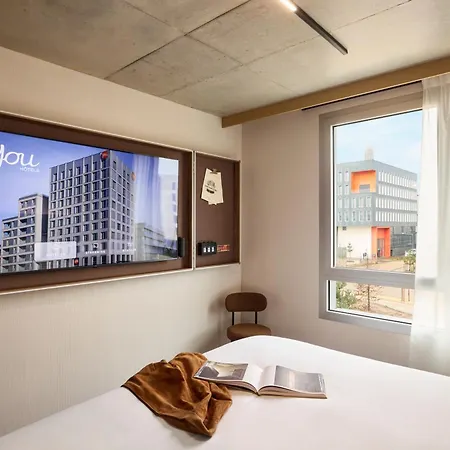 - Handwritten Collection Hotel 4*