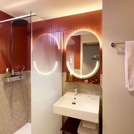 - Handwritten Collection Hotel 4*