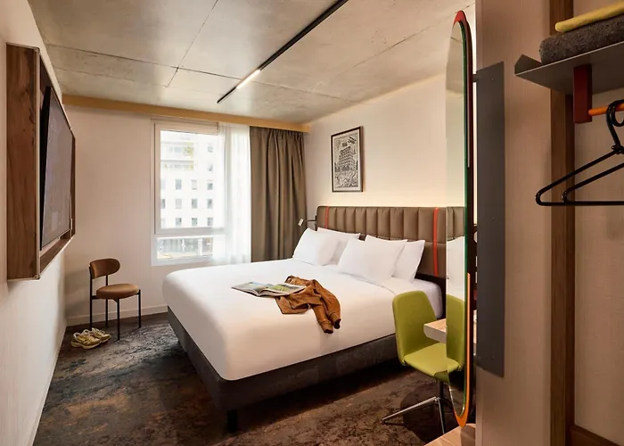 - Handwritten Collection Hotel *