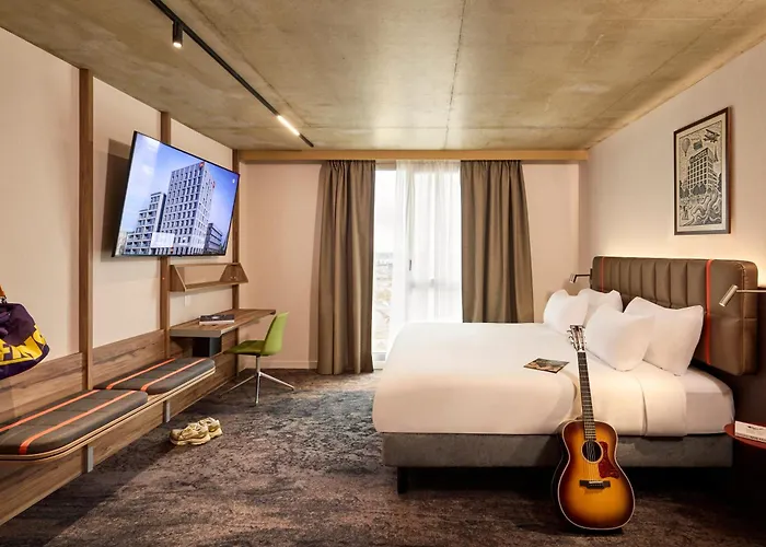 - Handwritten Collection Hotel