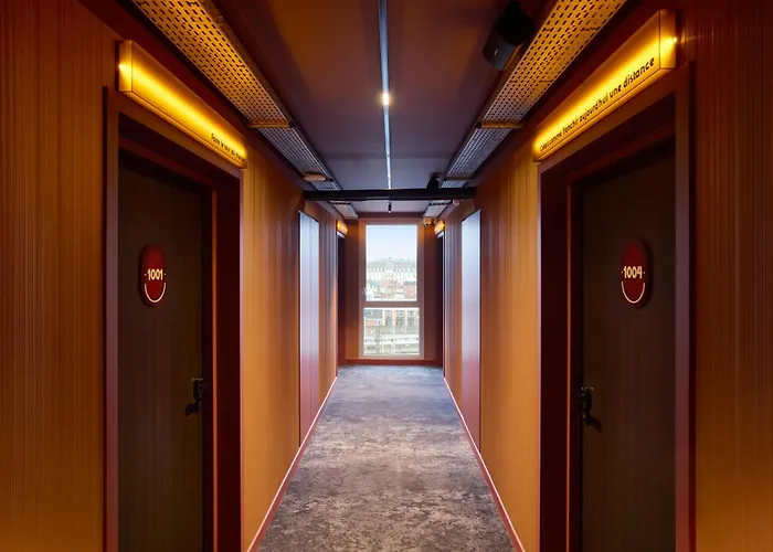 Hotel - Handwritten Collection *